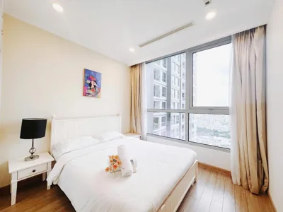带城市景观的两卧室公寓 — Celestia Residence At Vinhomes Central Park